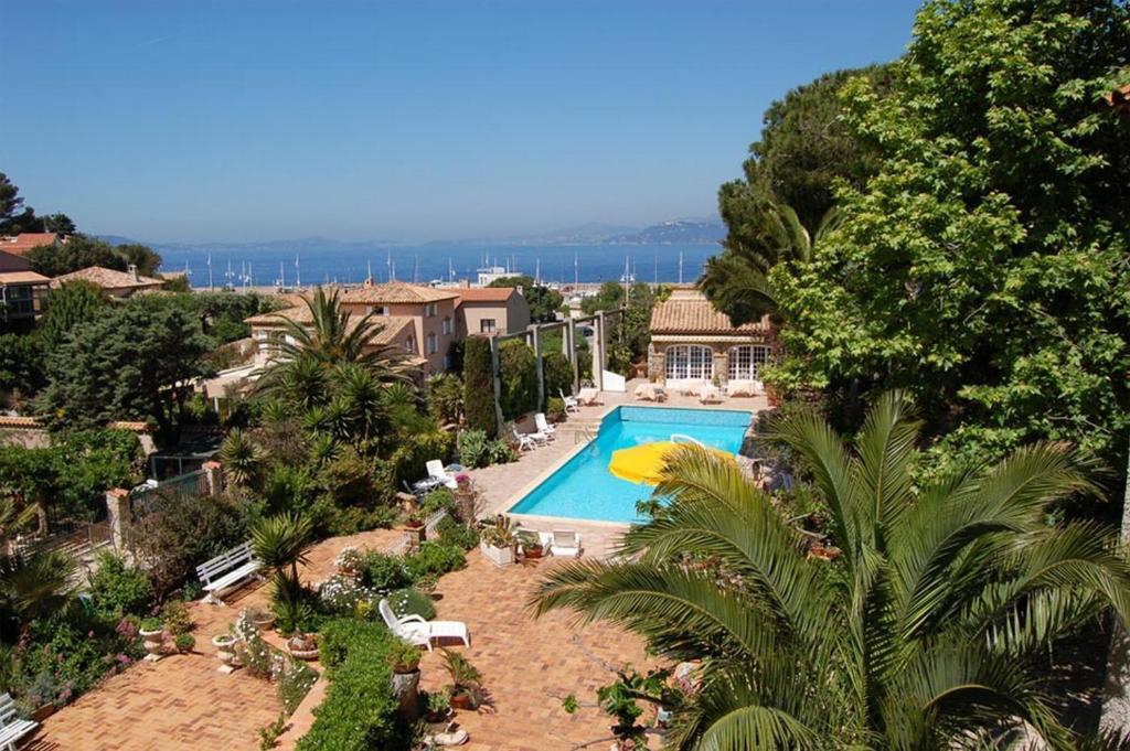 L' Escapade & Restaurant Hotel 3*