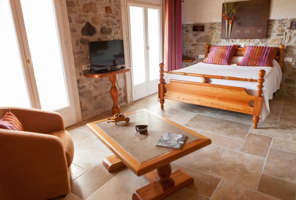 L' Escapade & Restaurant Hotel Le Pradet