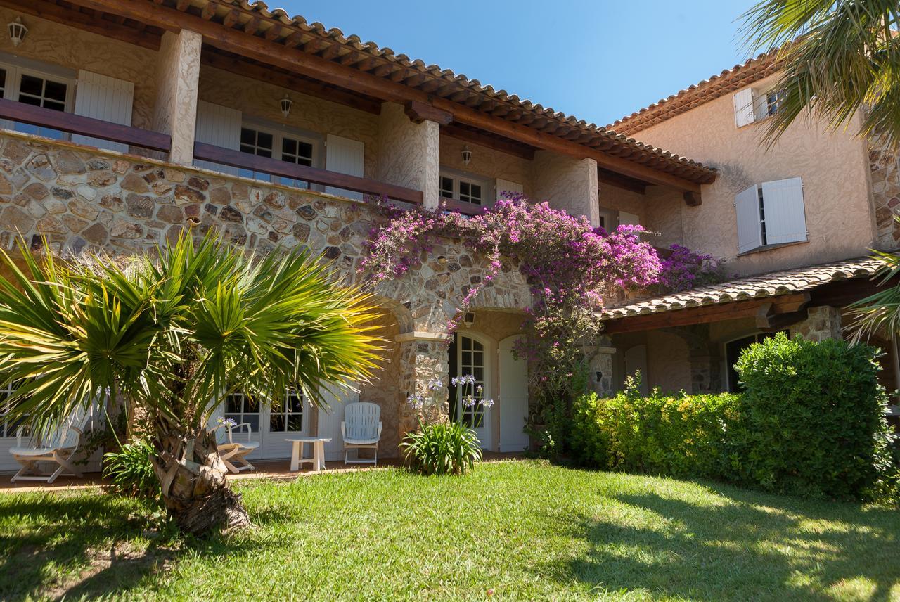 L' Escapade & Restaurant Hotel Le Pradet